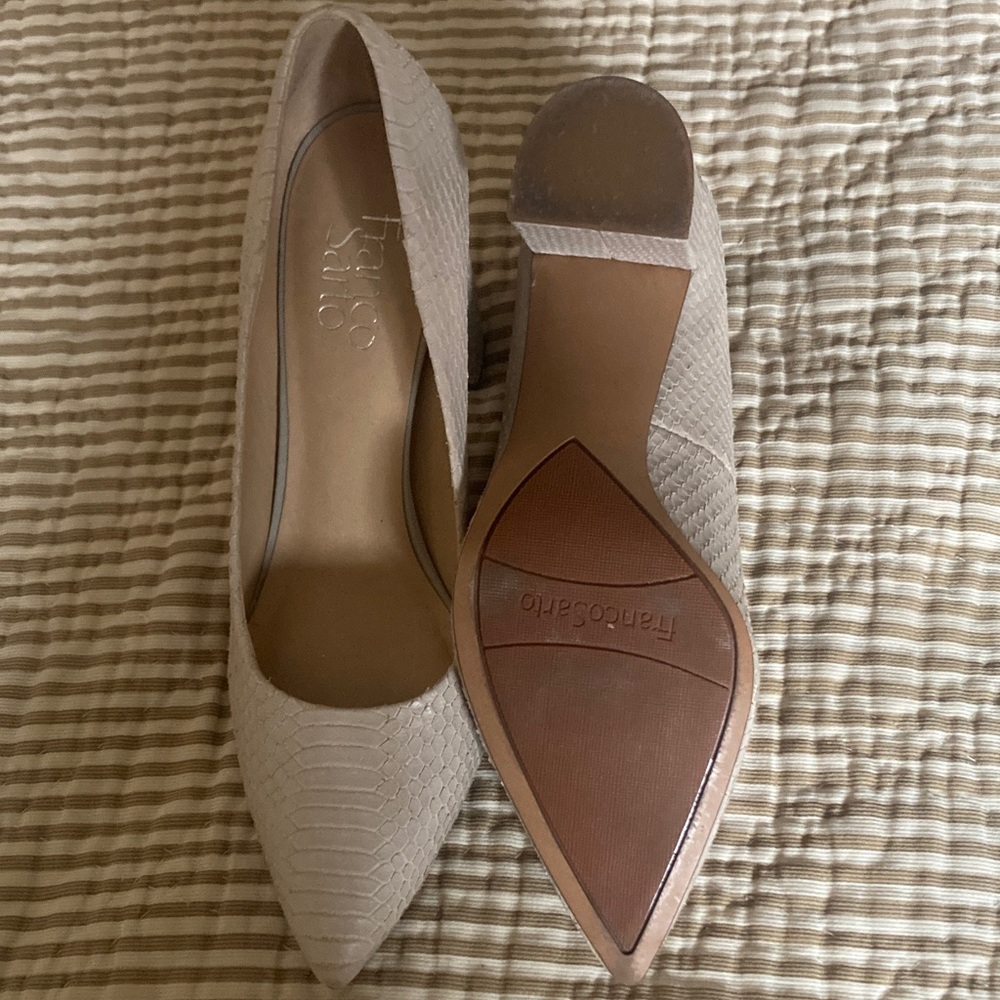 Franco Sarto Textured White Block Heels - Picture 3 of 5